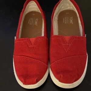 TOMS Kids Bright Red Canvas Sneakers